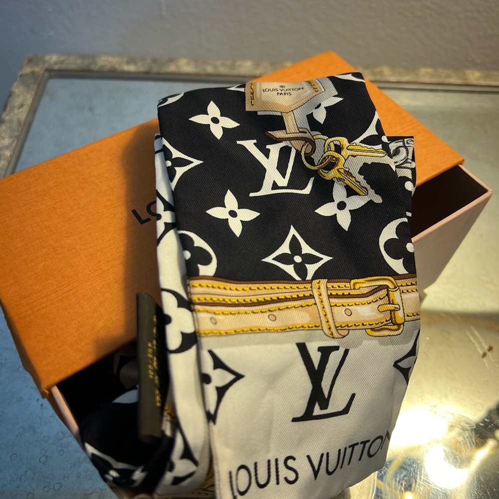 Louis Vuitton Monogram Confidential bandeau